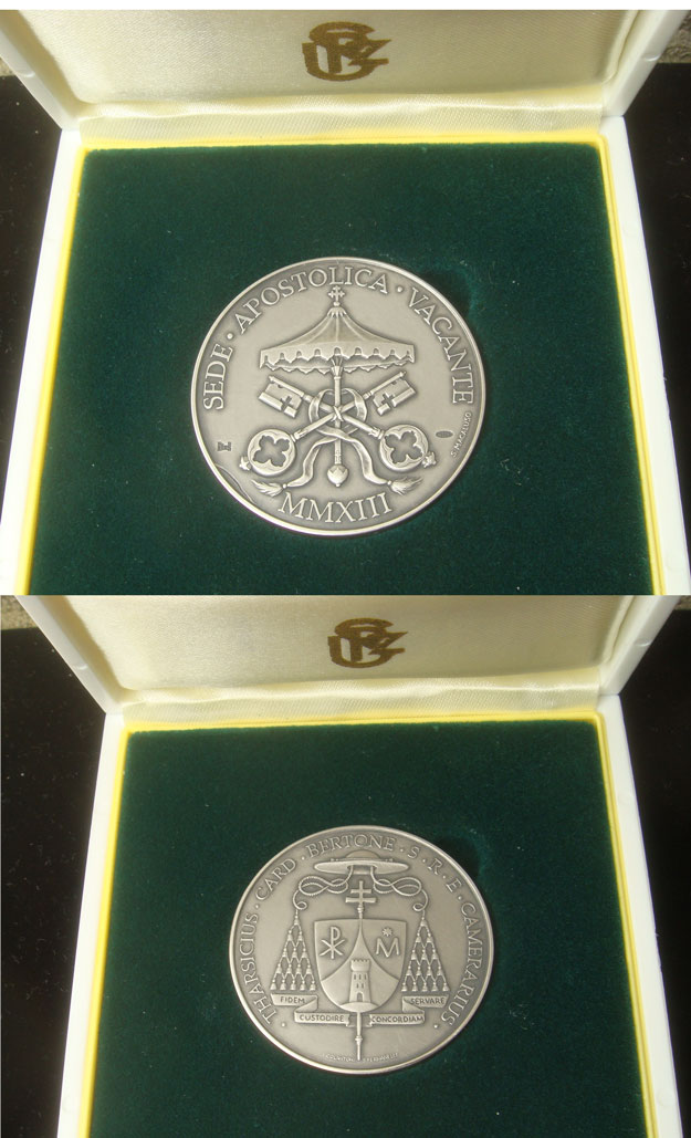 2013 Sede Vacante Silver Medal Photo