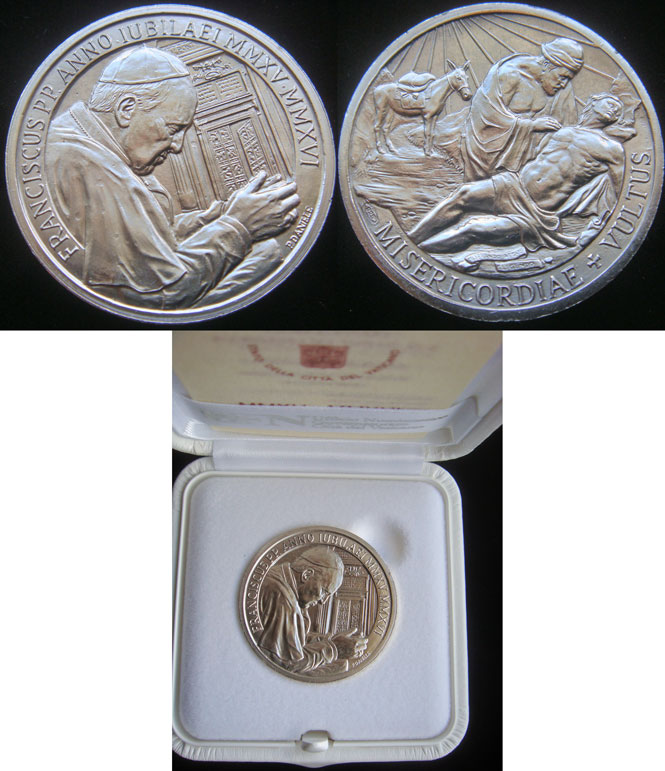 OFFICIAL Vatican Holy Year 2015-16 Ag Medal 35mm Photo