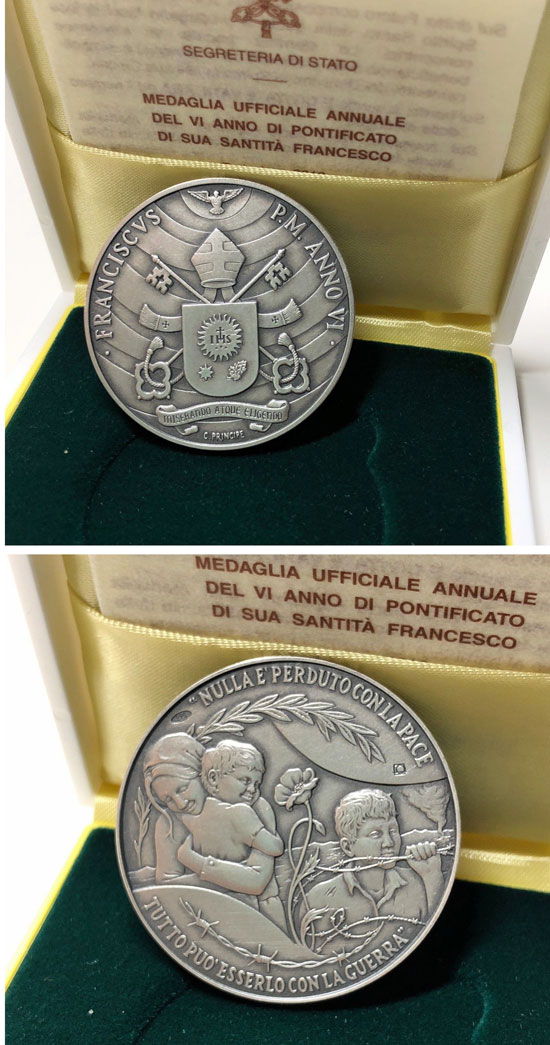 Pope Francis Anno VI Silver Medal Photo