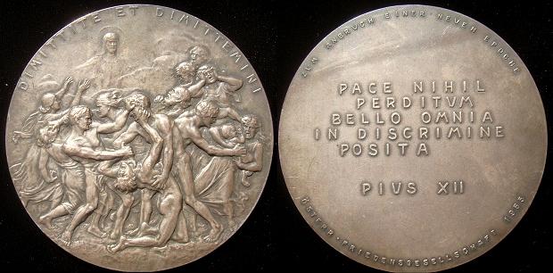 Pius XII 1955 Medal 90mm by Austrian R. Marschall Photo